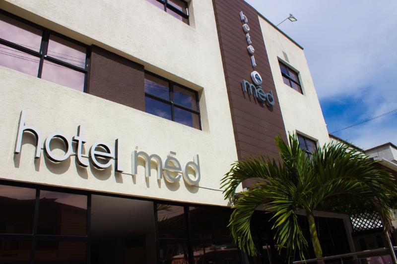 Hotel Med 70 Medellin Exterior photo